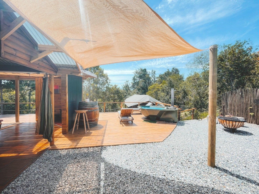 2 Bedroom Property for Sale in The Crags Western Cape